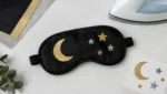 Schlafmaske mit Bügelbildern personalisieren